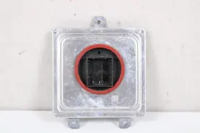 E061705 Bmw 2019-2023 X7 G07 Led Controller Control Module Oem