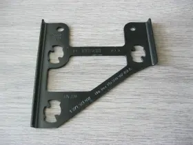 5q0907461a Bosch 5q0907461 Vw Audi Adaptive Cruise Control Distance Radar Sensor Bracket Holder