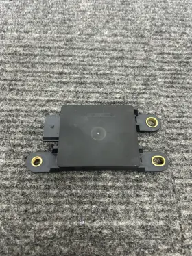 85607871 Cadillac New Oem 2023 Lyriq Cruise Control Distance Radar Sensor