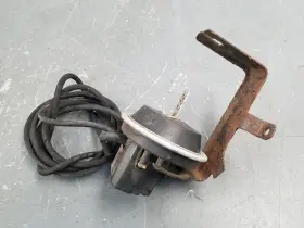 1999201a Chevrolet 1992 Chevy Camaro Rs Cruise Control Vacuum Actuator #6062 F7