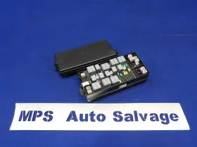 26014 Factory/oem 05 2005 Ford Mustang Gt S197 4.6l 3v Under Hood Fuse Box C56