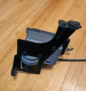 F75f-9c735-aa Ford F65f-9c735-ba 1997 - 1998 F150 Expedition Cruise Control Servo Module Oem #3