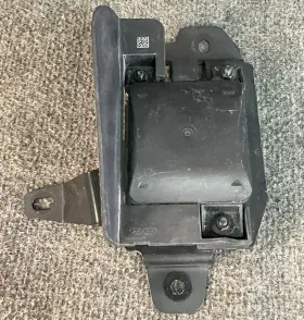 95811-b1700 Genesis 2019-2020 G80 Left Side Blind Spot Radar Sensor Module