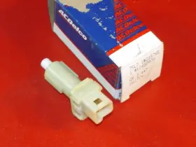 12450038 Gm Nos 1997 1998 Chevrolet Oldsmobile Pontiac / Cruise Control Switch #2