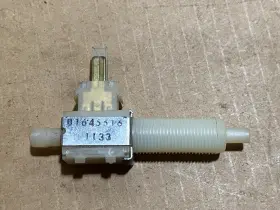 1645516 Gm Cruise Control And Tcc Vacuum Valve - 82-92 Camaro Firebird Auto Trans