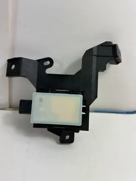 99140-gi100 Hyundai 2022-2023 Ioniq 5 Rear Left Radar Distance Sensor Module Oem #2 99140-gi100 Hyundai 2022-2023 Ioniq 5 Rear Left Radar Distance Sensor Module Oem #2