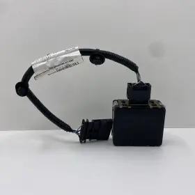 M8b2-9g768-ad Land Rover Oem 21/23 Defender Cruise Distance Sensor With Harness Part No #3