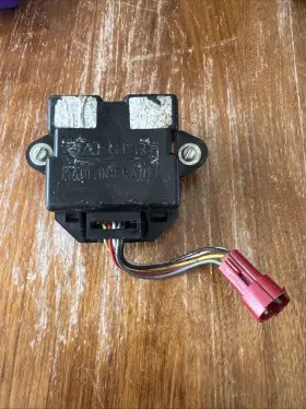 Prc5434 Land Rover Range Classic Oil Level Stand Unit Ecu And Voltage Sensitive Switch Oem