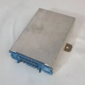 Mercedes-benz 205/1/6 Genuine Cruise Control Ampifier Relay Module W123 82-85