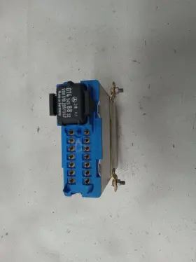 591-60032c Mercedes-benz 1994 - 1995 C Class Chassis Cruise Control Module Oem #3 591-60032c Mercedes-benz 1994 - 1995 C Class Chassis Cruise Control Module Oem #3