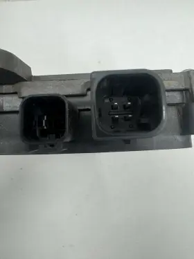 A0009006444 Mercedes-benz W223 W206 Cruise Control Distance Radar Sensor Oem #3 A0009006444 Mercedes-benz W223 W206 Cruise Control Distance Radar Sensor Oem #3