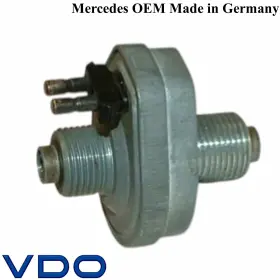 004-542-05-17 Mercedes-benz Epsadlink125 1976 107 114 115 116 Cruise Control Speedo Cable Sensor 004 542 05 17