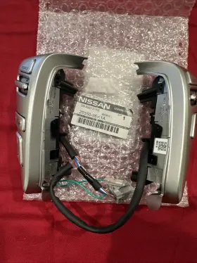 25550-9ek1a Nissan Oem Steering Switch Assembly