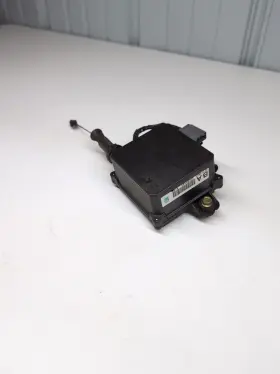 22713804 Oem 2003-2004 Saturn Ion Coupe Cruise Control Module 22713804 Oem 2003-2004 Saturn Ion Coupe Cruise Control Module