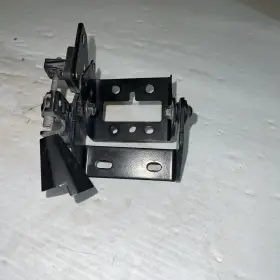 28452-5ra1b Oem Nissan Kicks 2018-2019 Cruise Control Distance Sensor Bracket