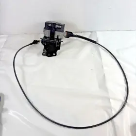 65656381 Pontiac 1996 - 05 Grand Am Cruise Control Servo Actuator Box Chevrolet Models