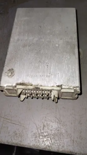 92861712700 Porsche 911 Original Early Cruise Control Module Relay Computer 92861712700 Porsche 911 Original Early Cruise Control Module Relay Computer