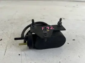 8587024 Saab 900 Turbo Cruise Control Vacuum Pump 78-94 Oem #2 8587024 Saab 900 Turbo Cruise Control Vacuum Pump 78-94 Oem #2