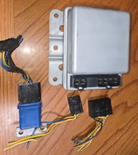 28402p8100 Spark Used Cruise Control Computer Module For 1979-82 Datsun 280zx