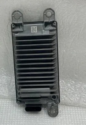 1565709-013-j Tesla 2023 2024 Model S X Front Bumper Radar Sensor