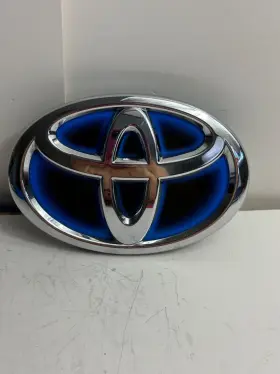 75311-47011 Toyota 2014-2017 Highlander Rav4 Hybrid Front Grill Emblem Oem