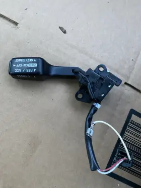 84630-02041 Toyota Matrix 2005 Cruise Control Switch Arm Fits 2003-2008 And Corolla