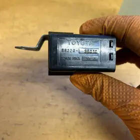 88220-35010 Toyota 89-95 Pickup Truck 4runner Cruise Control Main Relay Speed 90 91 92 93 94