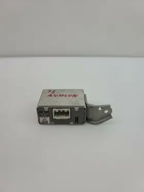 88240-07030 Toyota 1995-1999 Avalon Cruise Control Unit Module Oem