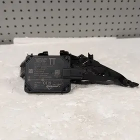 882b1-48011 Toyota Oem Lexus Front Blind Spot Monitor Radar Sensor 8815