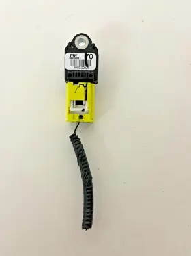 89831-04040 Toyota 2016-2023 Tacoma Side Impact Crash Sensor Oem -