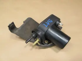 171907325 Volkswagen 85-93 Vw Cabriolet Cruise Control Vacuum Pump Oem 171907325 Volkswagen 85-93 Vw Cabriolet Cruise Control Vacuum Pump Oem