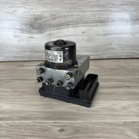 30714955 Volvo Xc90 2006 - 2011 4.4l Abs Anti Lock Brake Pump Control Oem