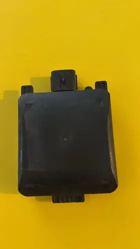 32254967 Volvo 19 20 Xc40 Rear Blind Spot Module