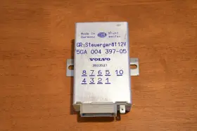 3523537 Volvo 1990-1993 240 Cruise Control Unit Brain Hella Oem