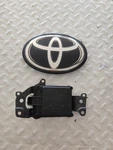 Cruise Control Distance Sonar Sensor Radar Unit Toyota C-hr Emblem Front. Fixed Price $139.99.