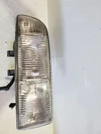1998-2005, Chevrolet BLAZERS10, Passenger Headlight, Part Number: 16526218. Fixed Price $50.00.