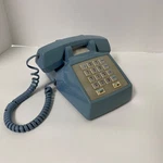 Vintage Att CS2500DMGH Robin Egg Blue Push Button Desk Phone Untested. Fixed Price $44.99.