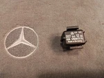 Genuine Mercedes W124 Cruise Cut Out Relay 0075451232 Free Shipping. Fixed Price $30.00.